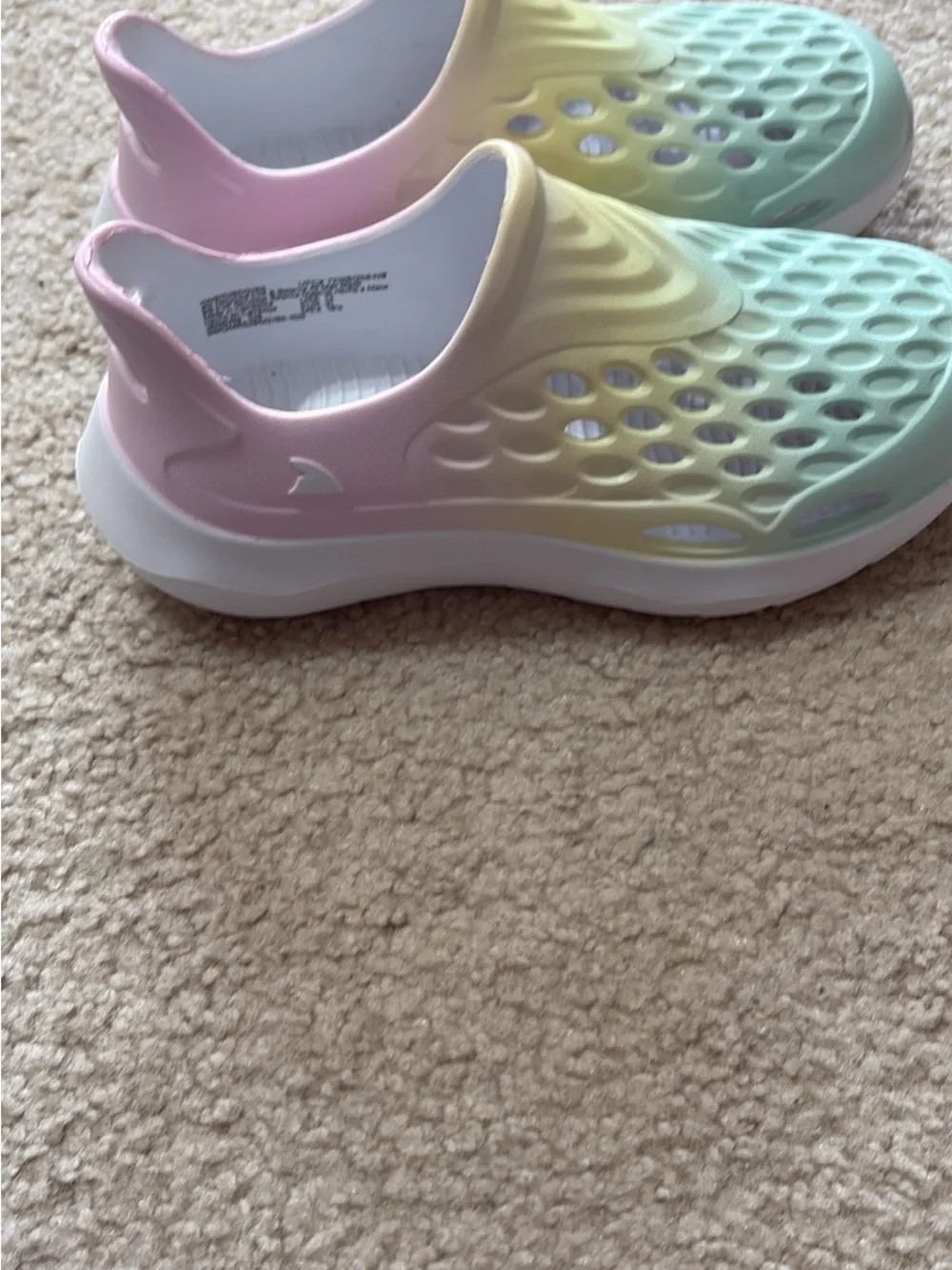 Kids Pastel Gradient Slip-On Water Shoes Size 13